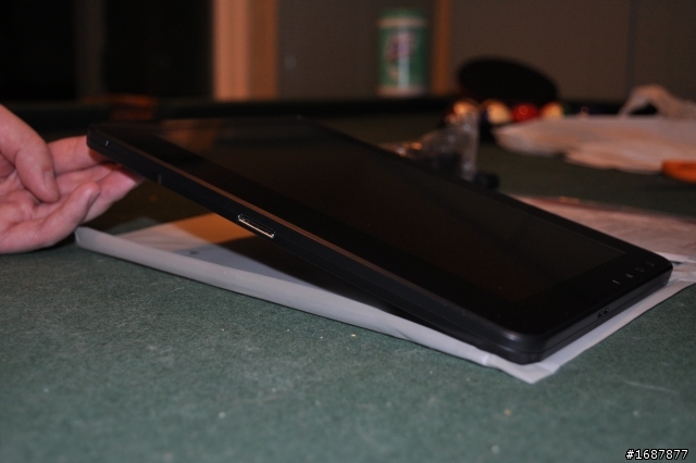 ViewSonic G-Tablet 10.1" 不專業的小開箱文