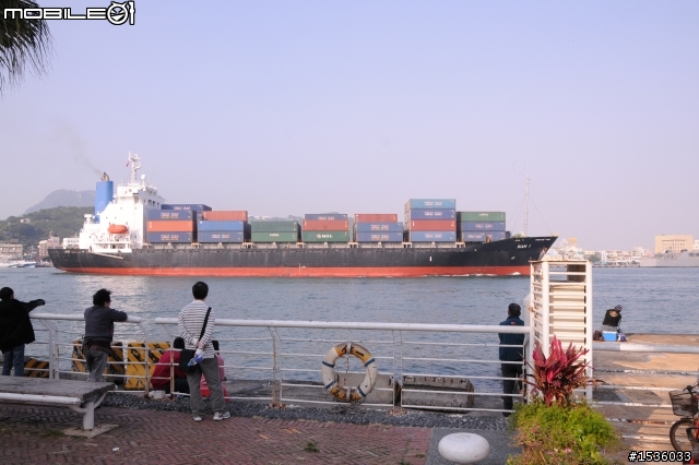 高雄旗津渡輪貨輪VS全球最大郵輪海洋魅力號Allure of the Seas加勒比海首航12日遊