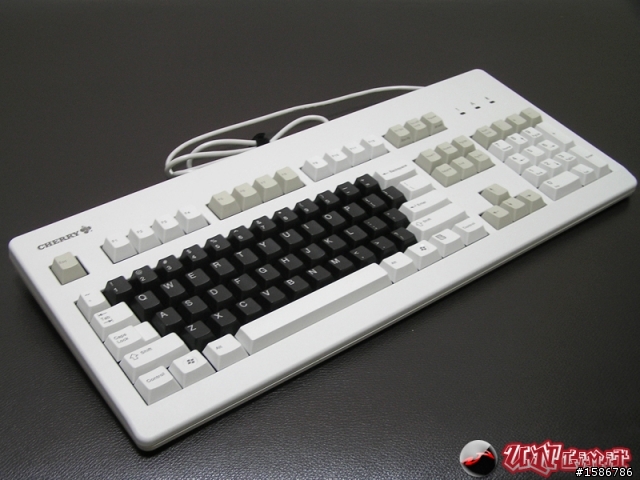CHERRY G80-3000 VS Razer BlackWidow 青軸比較