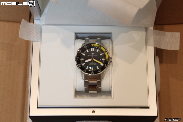 終於換我 (( IWC Aquatimer 2000 Meters 開箱文 ))