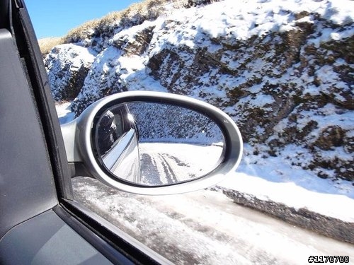 載著 HONDA MOTOCOMPO モトコンポ 合歡山賞雪之旅 !