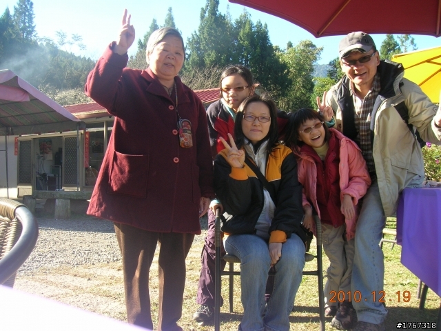 踏雪尋梅~之東埔泡湯行(12/19新增烏松崙梅景!)