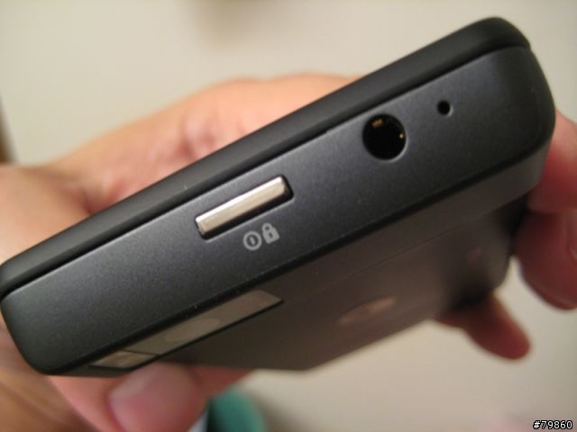 Motorola Droid X 入手