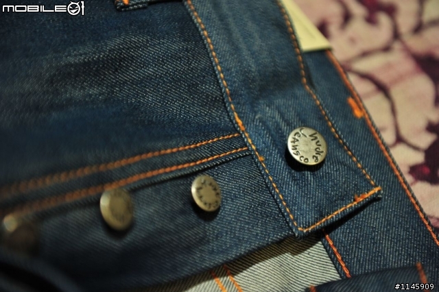 當赤耳單寧遇上喀什米爾羊毛Nudie Easy Emil Dry Cashmere Selvage