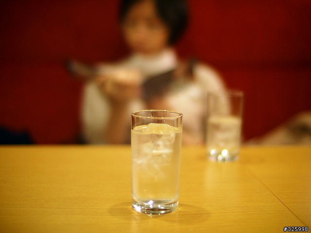 Voigtlander Nokton 25mm F0.95