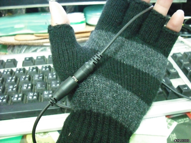 冬天爽爽騎 DIY 加熱手套
