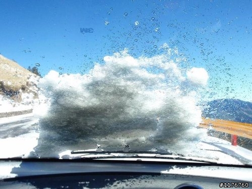 載著 HONDA MOTOCOMPO モトコンポ 合歡山賞雪之旅 !