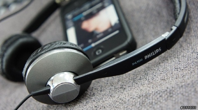 PHILIPS摺疊小耳罩實聽分享