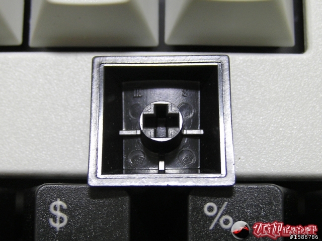 CHERRY G80-3000 VS Razer BlackWidow 青軸比較