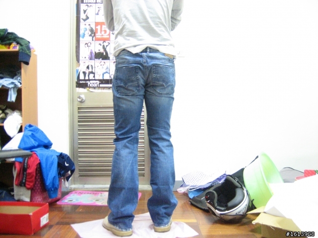 轉載+整裡Diesel 2010當紅褲款攻略(0108更新 darron+非主流褲款)