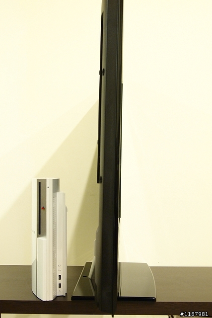 【分享】殺去資訊展買回來的奇美46吋LED TV 46Z8000D