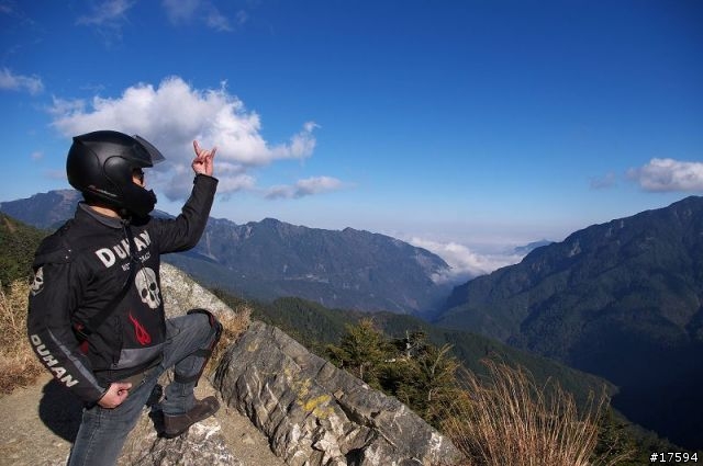 三台愛將環半島,直攻武嶺冷颼颼【美景美食全記錄!】