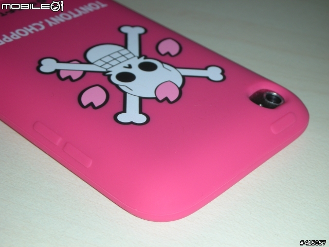 【分享】iPod touch 4+喬巴保護套+堤花包膜+Monster Turbine