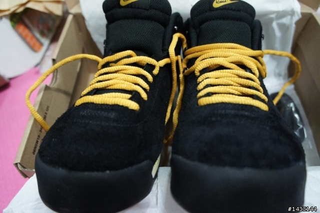 凌亂開箱:NIKE + NEW BALANCE