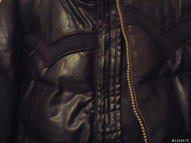 LEVI'S vs. EDWIN 羽絨外套