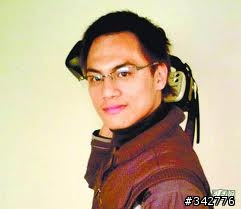 讓我們把攝影淫蟲的名字在網路上留傳下來. 保護女性朋友