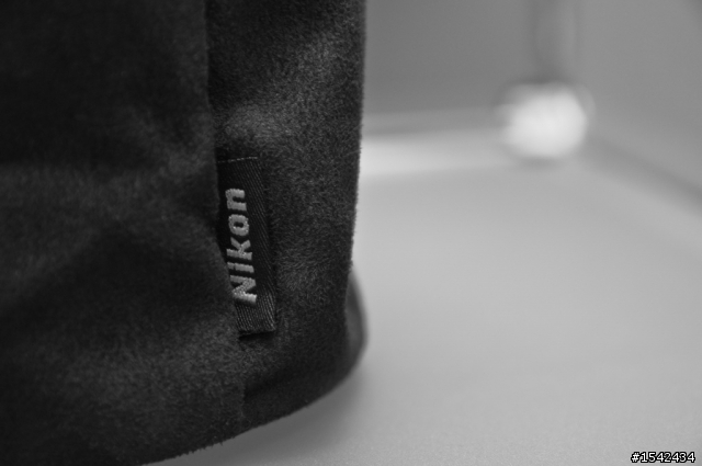 【開箱】Nikon 17-55 F2.8 DX (拍得不好請見諒...)