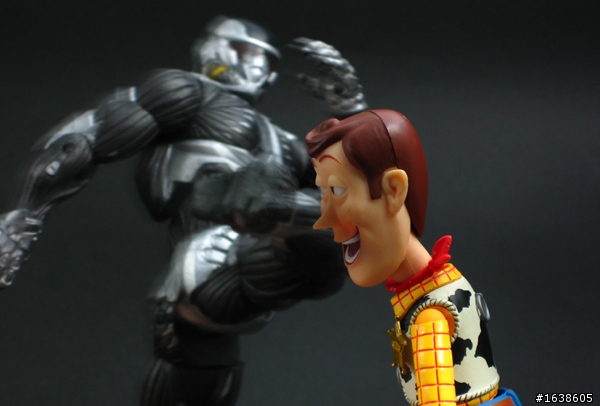 NECA Crysis 2 Nanosuit 2-內有兄貴慎入!