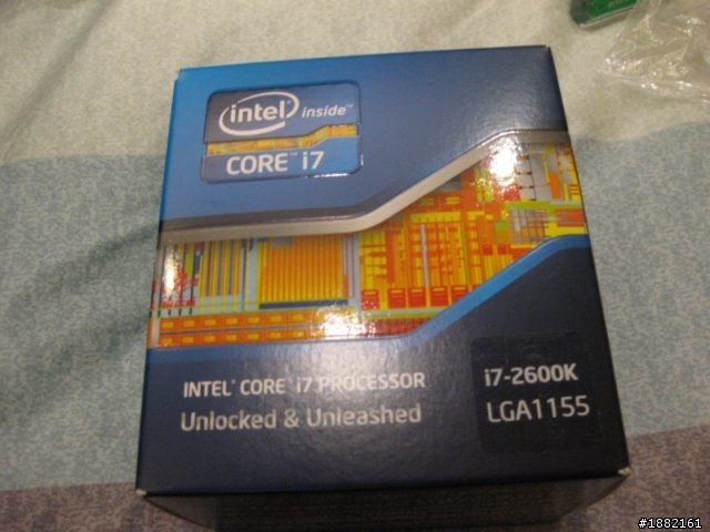 終於狠下心買了~我一輩子最好的電腦!i7 2600K + 3張 GTX570 (圖更新)