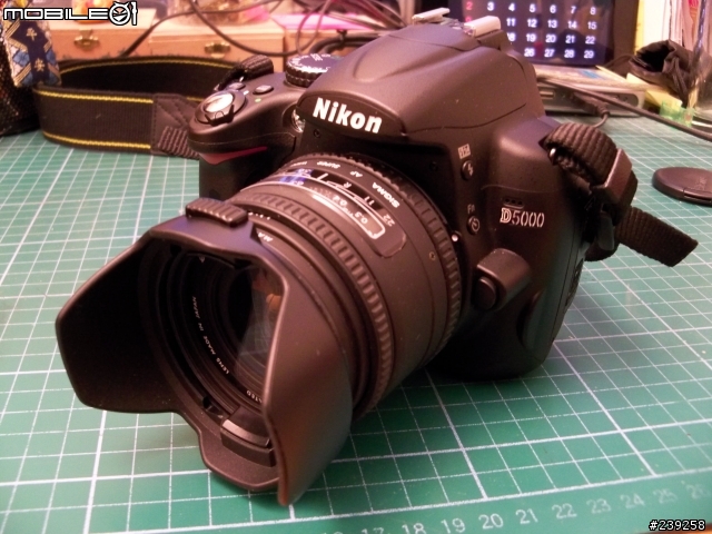 D5000的小巧機身蓋 - Sigma 24mm f2.8 小巧定焦鏡