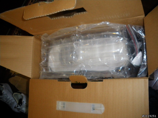 遲來的vivitek H1080 投影機開箱~~
