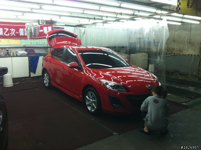 遲來的開箱文 Mazda3 5D (圖多)