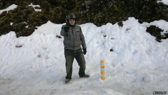 1/23 挑戰全程短袖上合歡山武嶺賞殘雪成功