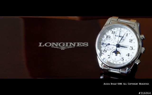 LONGINES 浪琴巨擘多功能月相錶