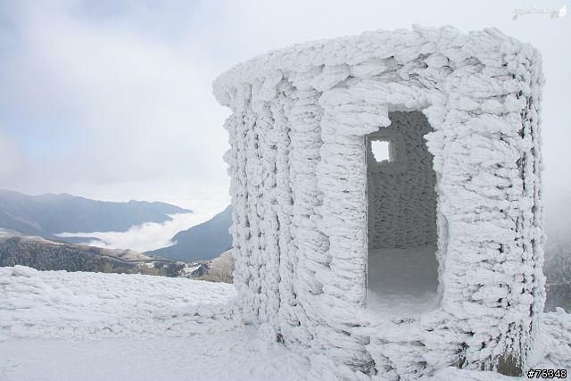 雪花飄飄的冰晶世界‧冬戀合歡
