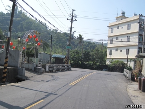 中寮山支線尋幽訪勝 ~ 養女湖、泥火山