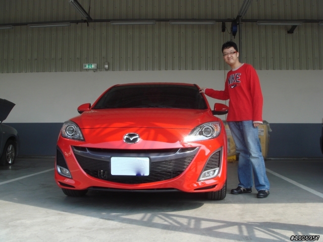 遲來的開箱文 Mazda3 5D (圖多)