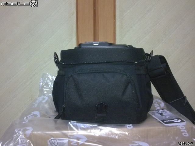 開袋文--我的BF2『LOWEPRO NOVA 160』