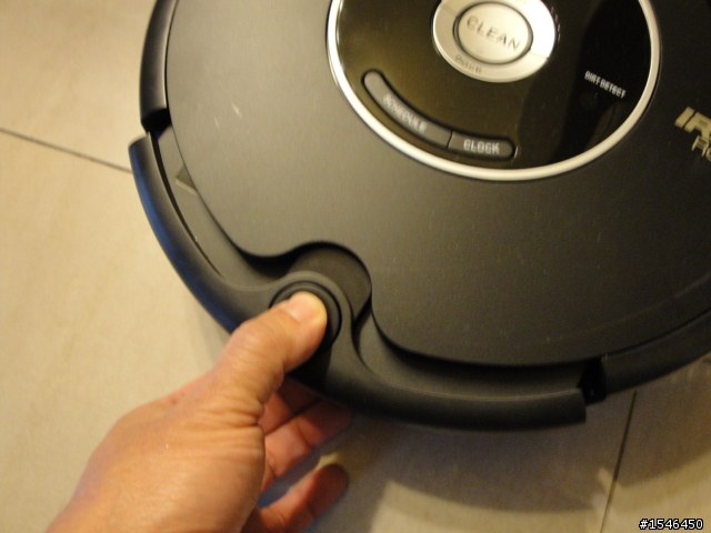 【開箱】掃地機-irobot571