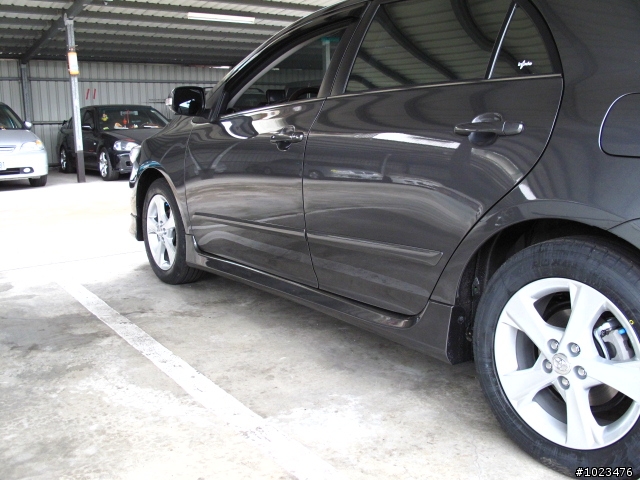我弟的New ALTIS....E版改裝開箱---新增照片