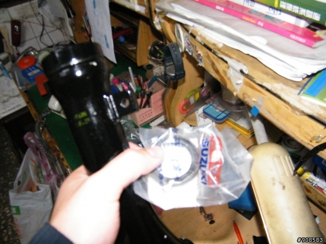 要死要活換前叉油~DIY