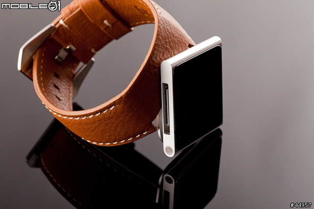 不只是iPod!質感滿點的IPEVO Chrono皮革錶帶!