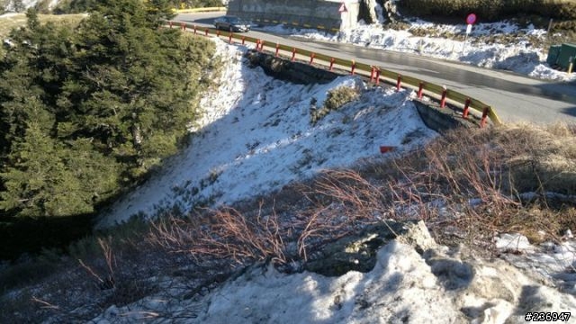 1/23 挑戰全程短袖上合歡山武嶺賞殘雪成功