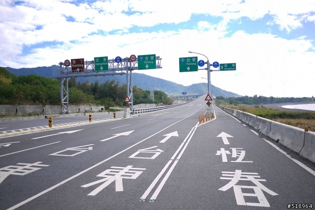 霸王號~一起去墾丁吧! 2011台南藍魔鬼隊際邀請賽-瘋南墾又不累