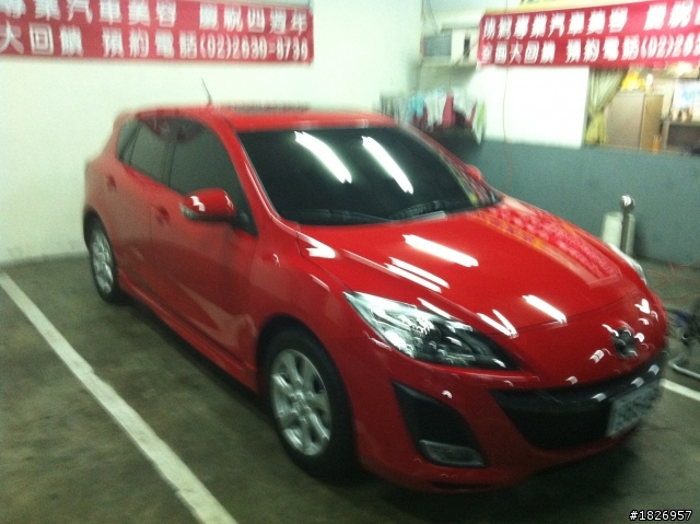 遲來的開箱文 Mazda3 5D (圖多)
