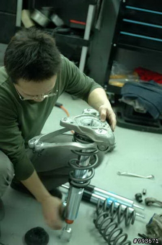 Audi B7 A4 2.0T GATTO 避震器開箱實錄