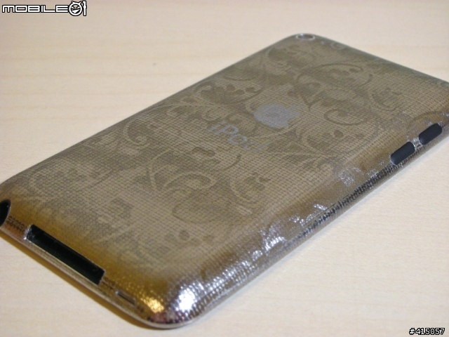 【分享】iPod touch 4+喬巴保護套+堤花包膜+Monster Turbine