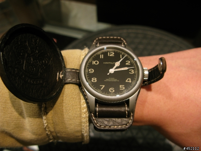 HAMILTON Khaki Pioneer Mechanical 卡其先鋒手上鏈經典版