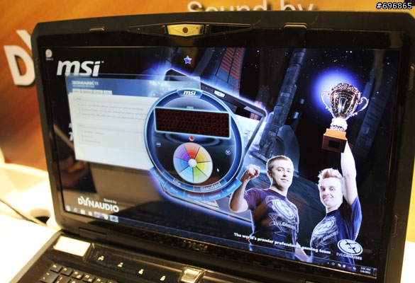 【情報】MSI GT780規格與CES大會照片 (Fn 鍵盤位置已更改+髮絲紋)