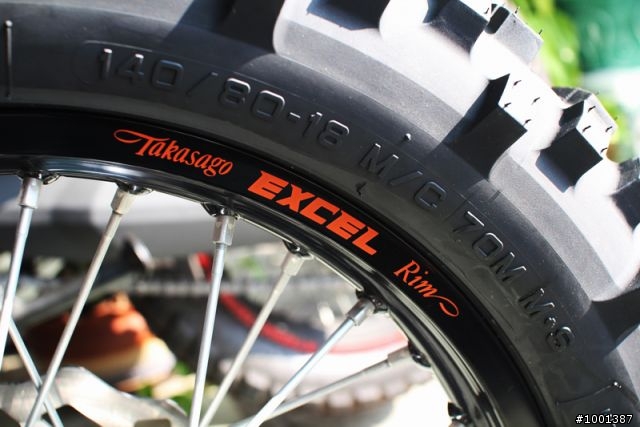 【開箱】2011 KTM SIXDAYS 特別版越野車 紀錄側拍
