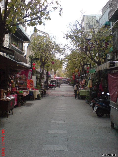 2011 超級艷陽天~人生第一次兩人機車旅遊~過年台北--台南~高雄~台中一路玩回家~ SH33配金牌150FI!