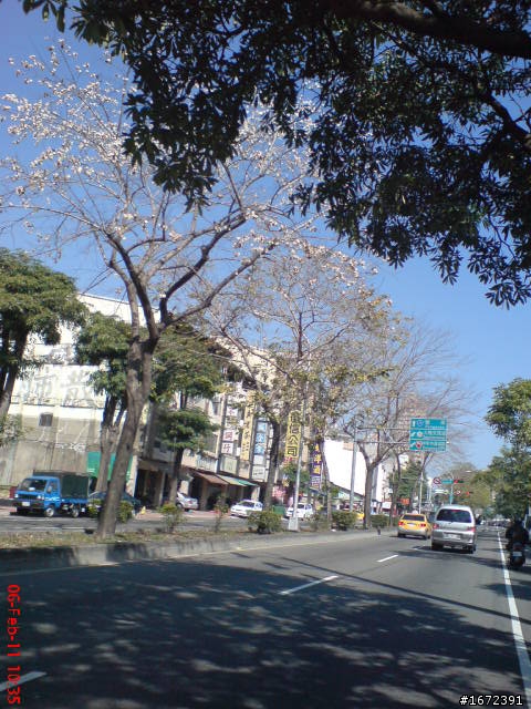 2011 超級艷陽天~人生第一次兩人機車旅遊~過年台北--台南~高雄~台中一路玩回家~ SH33配金牌150FI!