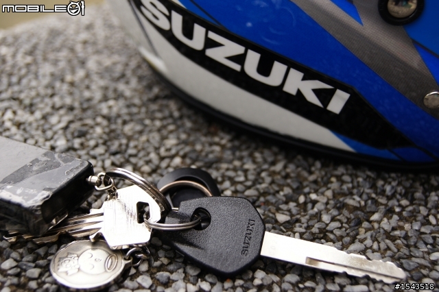 SUZUKI NEX開箱 VS. 遲來的SYM GR一起開
