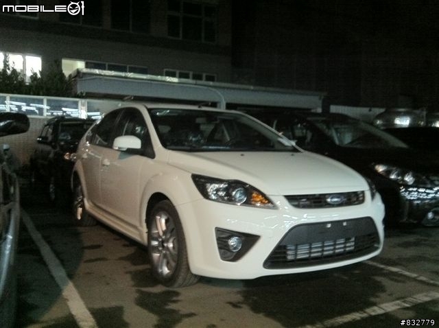 【換車文】Ford Focus TDCI 5D 之白仔來報到