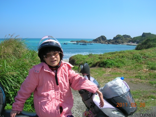 相信自己~~~小安安後山之旅!!