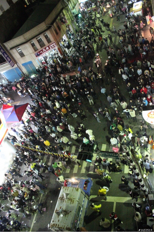 2011建國百年鹽水蜂炮